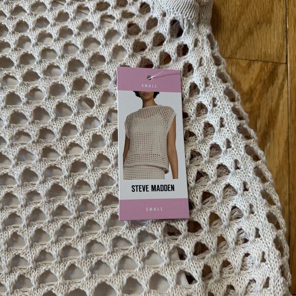 Steve Madden S Crochet Top  Beige Knit Vest Sleeveless Sweater NWT Cotton Blend - Picture 2 of 7